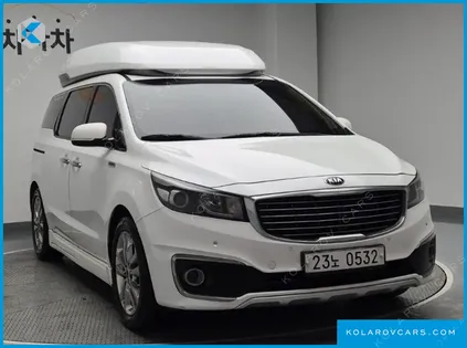 KIA CARNIVAL 9-SEATER HI-LIMOUSINE
