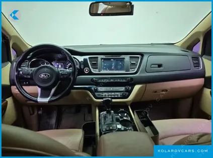 KIA CARNIVAL 9-SEATER HI-LIMOUSINE