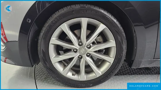 HYUNDAI GRANDEUR LPG HG300 EXCLUSIVE