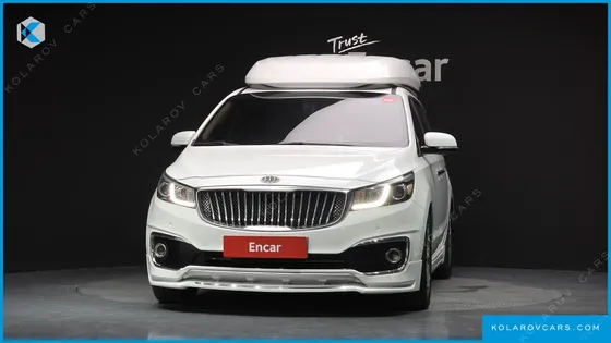 KIA CARNIVAL 9-SEATER HI-LIMOUSINE