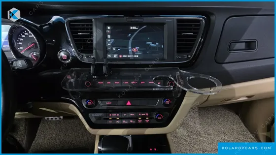 KIA CARNIVAL 9-SEATER HI-LIMOUSINE