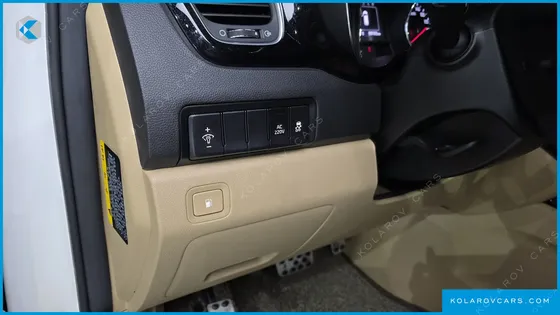 KIA CARNIVAL 9-SEATER HI-LIMOUSINE