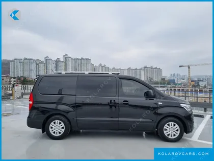 HYUNDAI STAREX CAMPING CAR