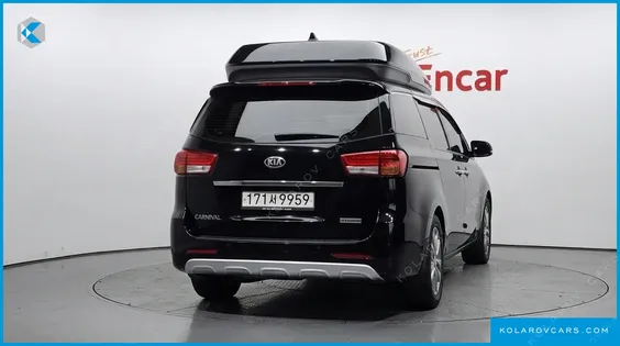 KIA CARNIVAL 9-SEATER HI-LIMOUSINE