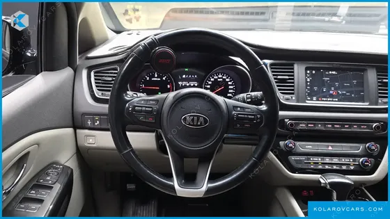 KIA CARNIVAL 9-SEATER PRESTIGE