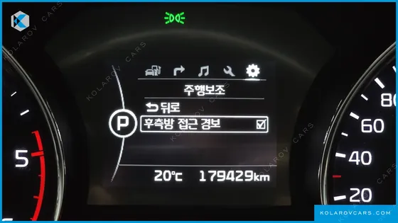 KIA CARNIVAL 9-SEATER PRESTIGE
