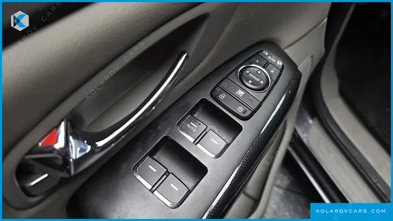 KIA CARNIVAL 9-SEATER PRESTIGE