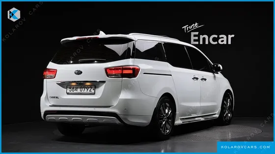KIA CARNIVAL 9-SEATER PRESTIGE