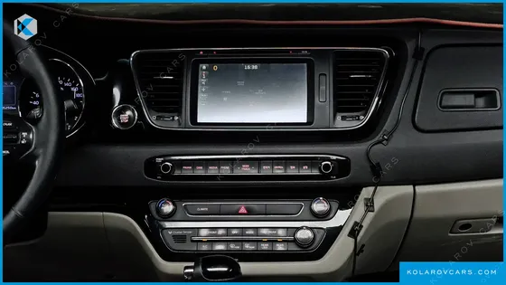 KIA CARNIVAL 9-SEATER PRESTIGE