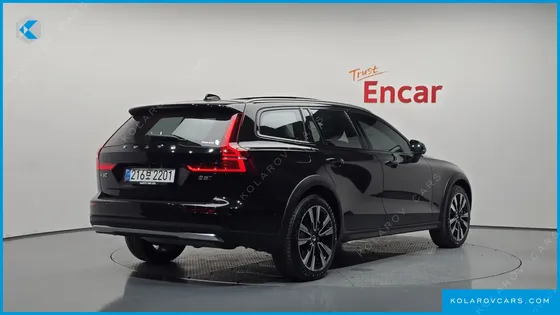 VOLVO V60 B5 ULTRA AWD