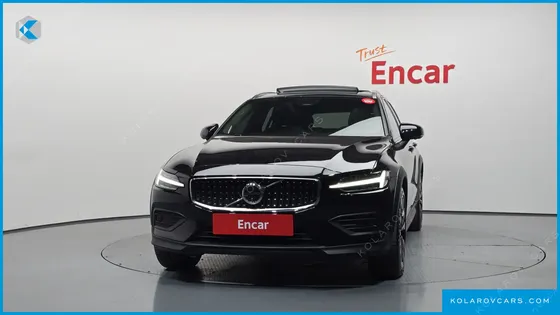 VOLVO V60 B5 ULTRA AWD