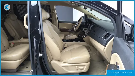KIA CARNIVAL 9-SEATER HI-LIMOUSINE