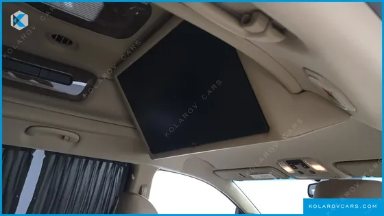 KIA CARNIVAL 9-SEATER HI-LIMOUSINE
