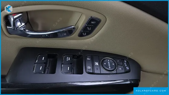 KIA CARNIVAL 9-SEATER NOBLESSE