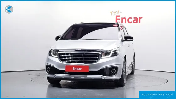 KIA CARNIVAL 9-SEATER LUXURY