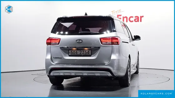 KIA CARNIVAL 9-SEATER LUXURY