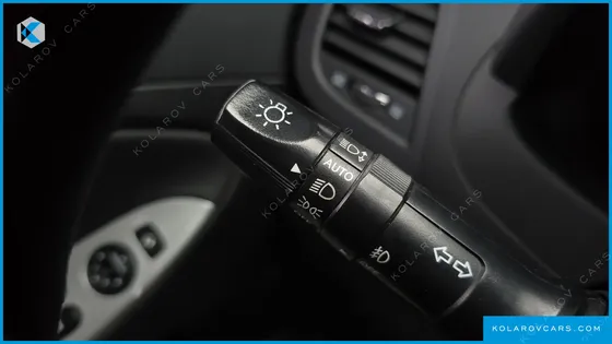 HYUNDAI ACCENT DIESEL WIT 1.6 VGT PREMIUM