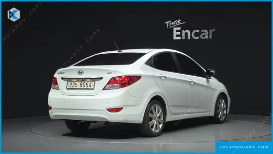 HYUNDAI ACCENT 1.6 GDI TOP