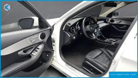 MERCEDES C-CLASS C220 D AVANTGARDE