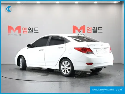 HYUNDAI ACCENT 1.6 GDI TOP