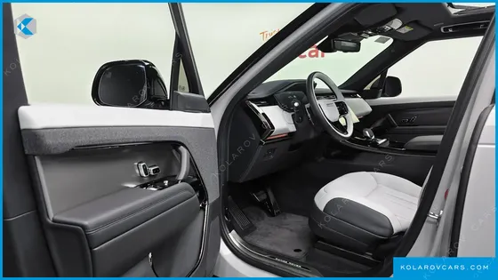 LAND ROVER RANGE ROVER SPORT P550E DYNAMIC HSE