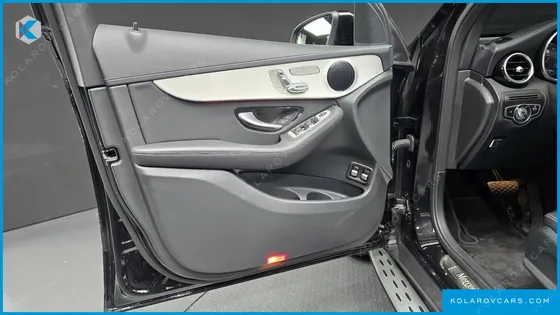 MERCEDES GLC-CLASS GLC300E 4MATIC