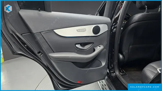 MERCEDES GLC-CLASS GLC300E 4MATIC