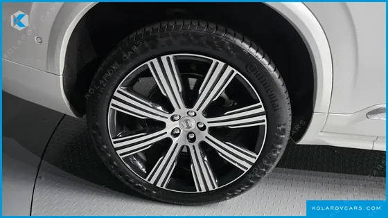 VOLVO XC90 B6 ULTIMATE BRIGHT