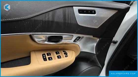 VOLVO XC90 B6 ULTIMATE BRIGHT