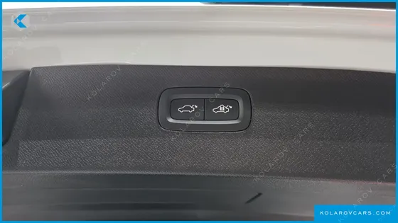 VOLVO XC90 B6 ULTIMATE BRIGHT