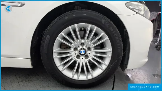 BMW 5 SERIES 520D