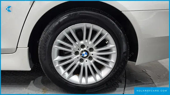 BMW 5 SERIES 520D