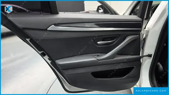 BMW 5 SERIES 520D
