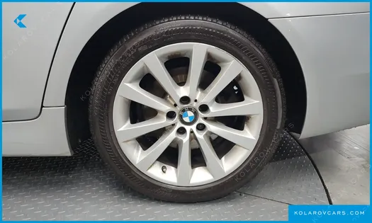 BMW 5 SERIES 528I LUXURY PLUS