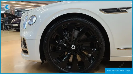 BENTLEY FLYING SPUR 6.0