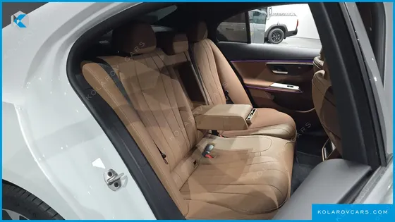 MERCEDES E-CLASS E220D 4MATIC EXCLUSIVE