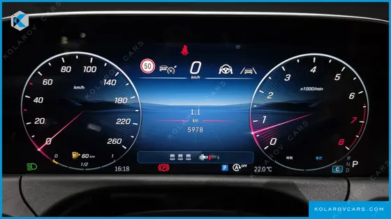 MERCEDES E-CLASS E200 AMG LINE