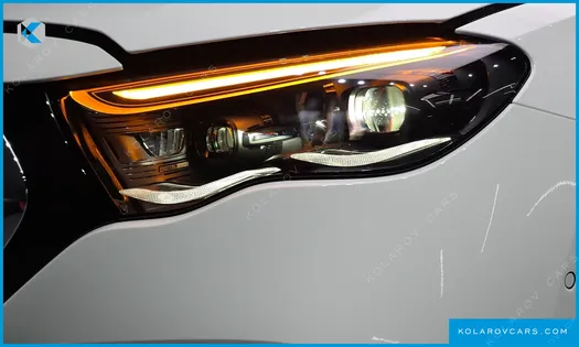 MERCEDES E-CLASS E300 4MATIC AMG LINE