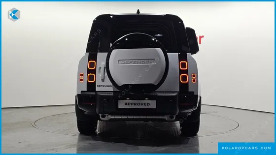 LAND ROVER DEFENDER 130 P400 X-DYNAMIC HSE