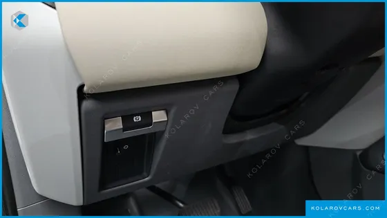 LAND ROVER DEFENDER 110 D250 SE