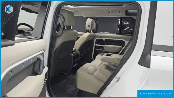 LAND ROVER DEFENDER 110 D250 SE