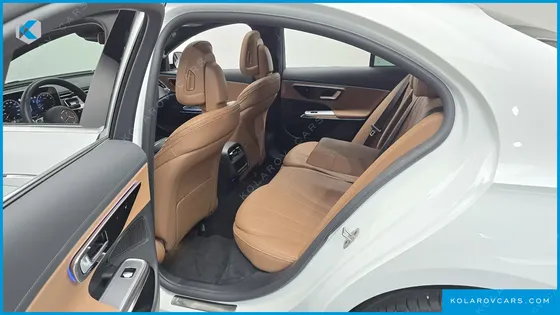 MERCEDES E-CLASS E200 AVANTGARDE