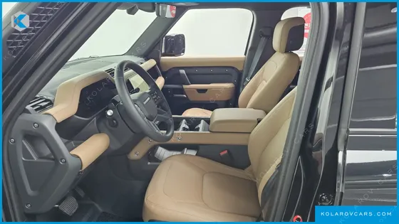 LAND ROVER DEFENDER 110 D300 X-DYNAMIC HSE