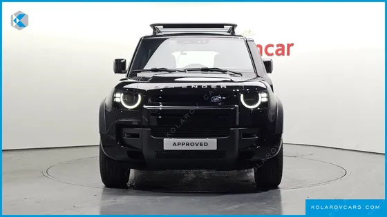 LAND ROVER DEFENDER 110 D300 X-DYNAMIC HSE