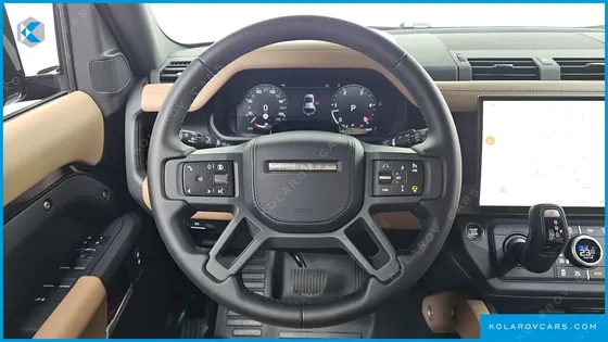 LAND ROVER DEFENDER 110 D300 X-DYNAMIC HSE