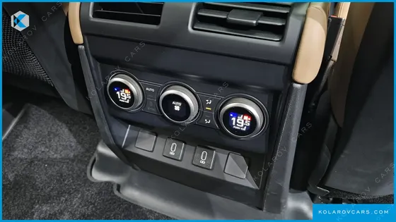 LAND ROVER DEFENDER 110 D300 X-DYNAMIC HSE