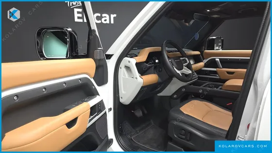 LAND ROVER DEFENDER 110 P300 X-DYNAMIC SE