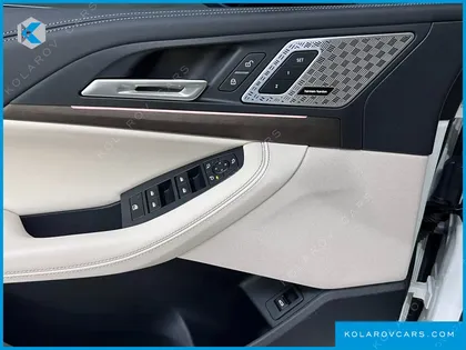 BMW 2 SERIES 220I LUXURY