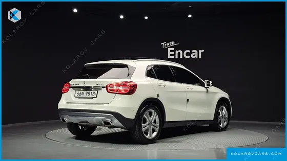 MERCEDES GLA-CLASS GLA200 D 4MATIC