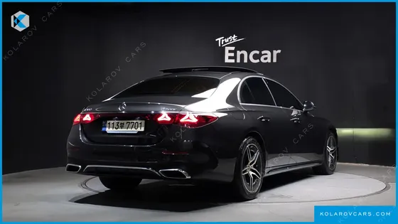 MERCEDES E-CLASS E300 4MATIC AMG LINE